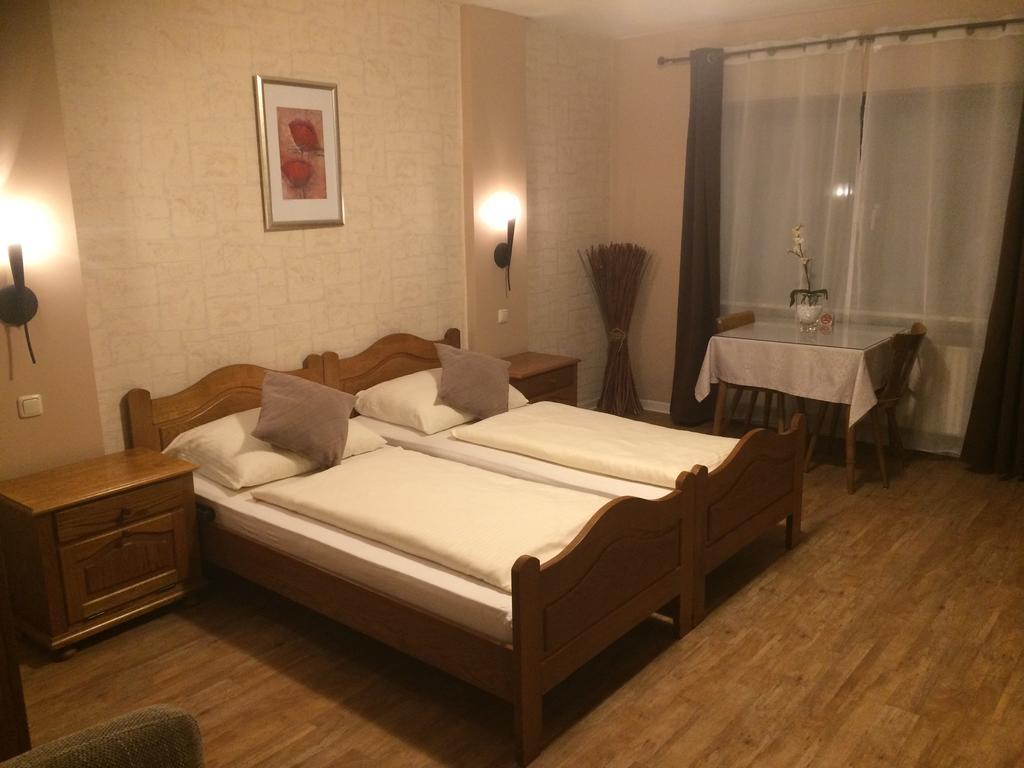 Hotel Zum Schnackel In Mainz Wiesbaden Kültér fotó