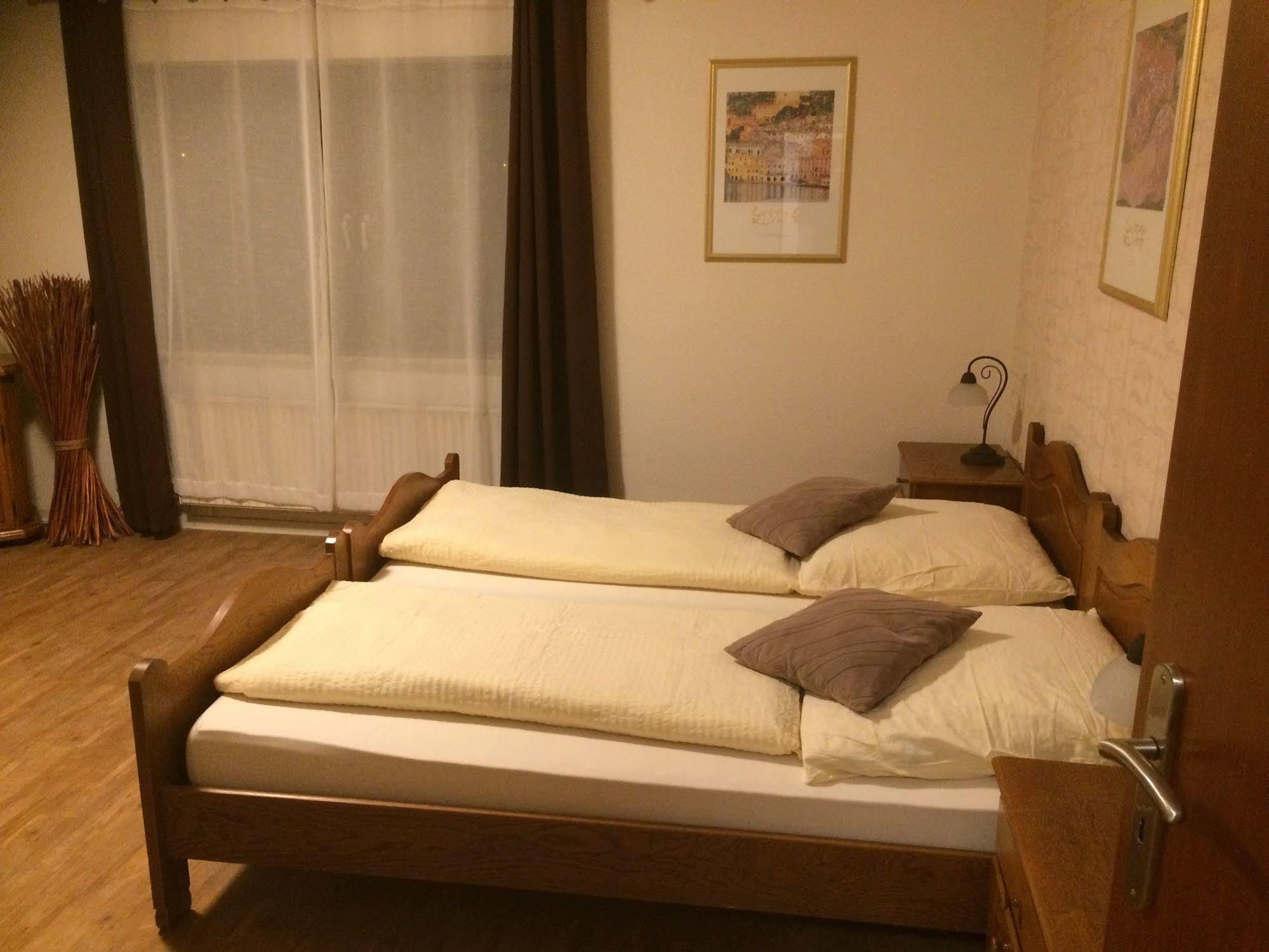 Hotel Zum Schnackel In Mainz Wiesbaden Kültér fotó